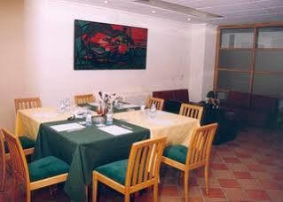 Apartamentos Turisticos Puerta De לאון מראה חיצוני תמונה